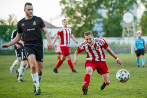 Czwarta liga piłki nożnej: Tarnovia - GKS Drwinia